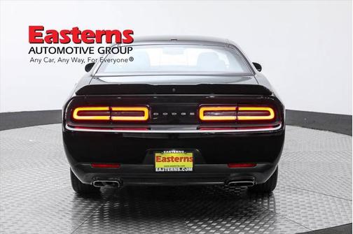 2022 Dodge Challenger SXT
