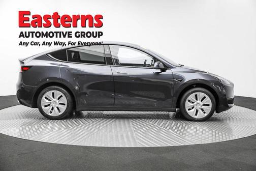 2024 Tesla Model Y Long Range Dual Motor All-Wheel Drive