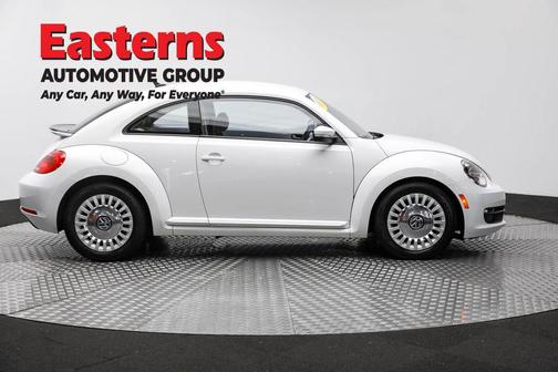 2016 Volkswagen Beetle 1.8T SE