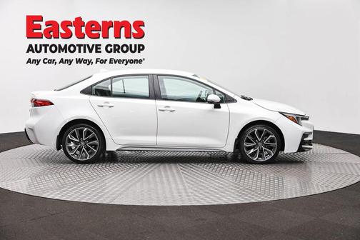 Ice Cap 2024 Toyota Corolla SE