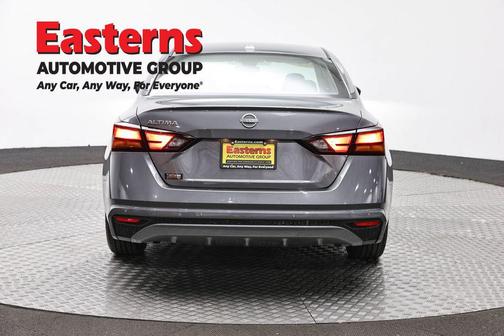 Gun Metallic 2025 Nissan Altima 2.5 SV