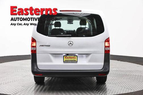 Arctic White 2022 Mercedes-Benz Metris Base