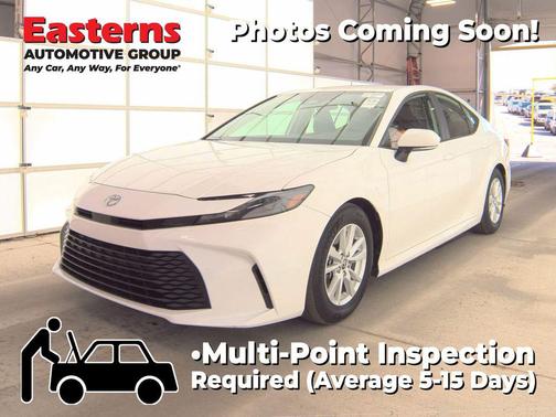 Ice 2025 Toyota Camry LE