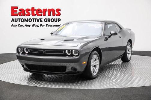 2023 Dodge Challenger SXT