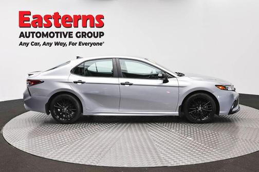 Celestial Silver Metallic 2022 Toyota Camry SE