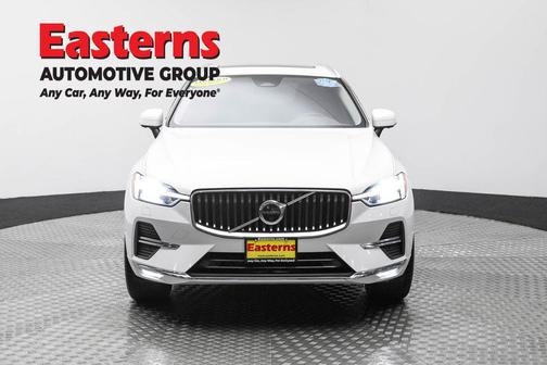 2023 Volvo XC60 B5 Plus Bright Theme
