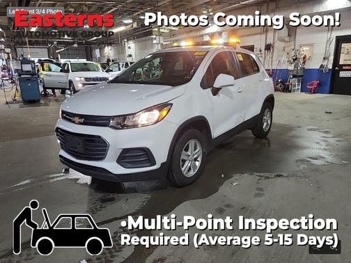 Summit White 2020 Chevrolet Trax LS