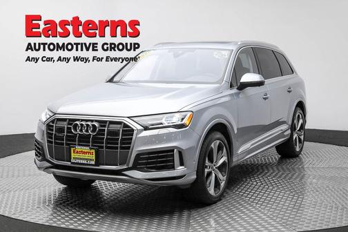 2022 Audi Q7 55 Premium Plus