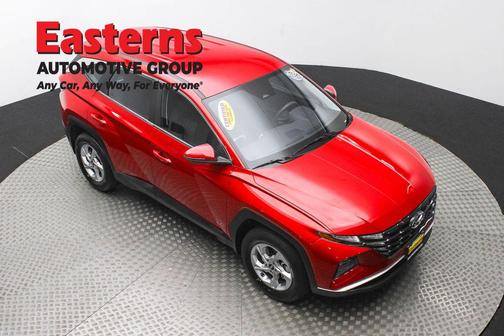 2022 Hyundai TUCSON SE