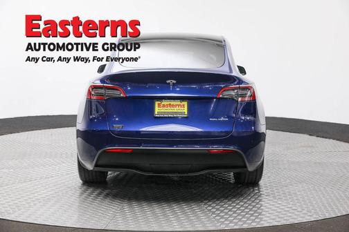 2022 Tesla Model Y Long Range Dual Motor All-Wheel Drive