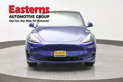 Deep Blue Metallic 2023 Tesla Model Y Long Range Dual Motor All-Wheel Drive