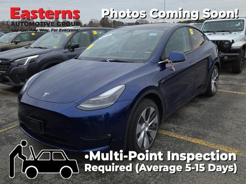 Deep Blue Metallic 2023 Tesla Model Y Long Range Dual Motor All-Wheel Drive