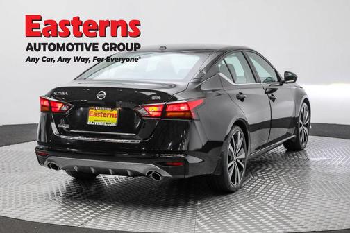 2020 Nissan Altima SR FWD