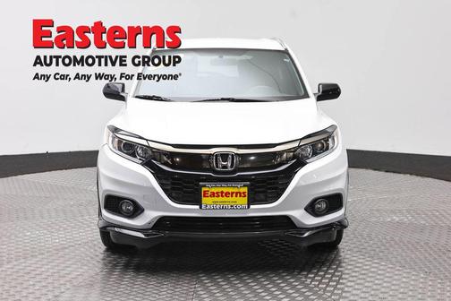 Platinum White Pearl 2022 Honda HR-V AWD Sport