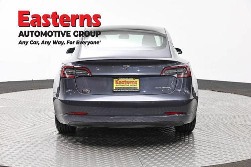 Gray 2019 Tesla Model 3 Long Range