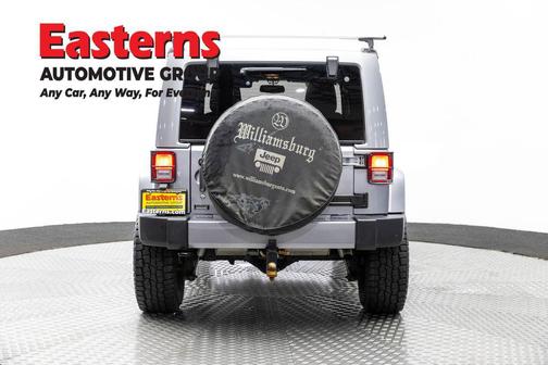 Billet Silver Metallic Clearcoat 2017 Jeep Wrangler Unlimited Sahara