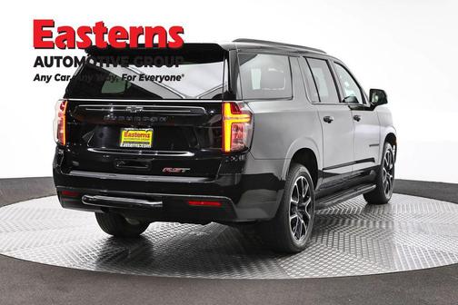 Black 2022 Chevrolet Suburban RST