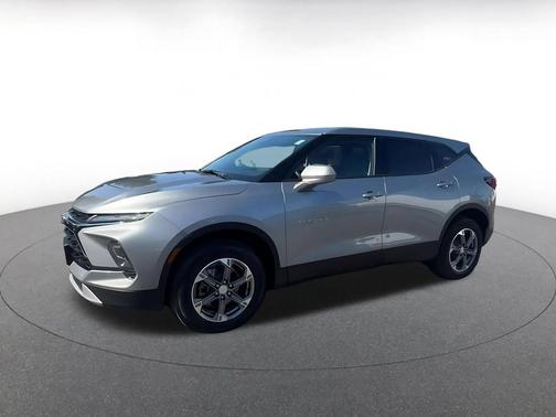 Sterling Gray Metallic 2025 Chevrolet Blazer 2LT