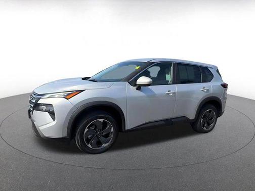 Brilliant Silver Metallic 2025 Nissan Rogue SV