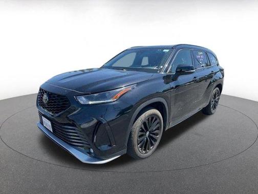 2024 Toyota Highlander XSE