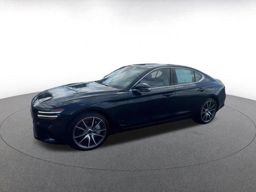 2025 Genesis G70 2.5T RWD