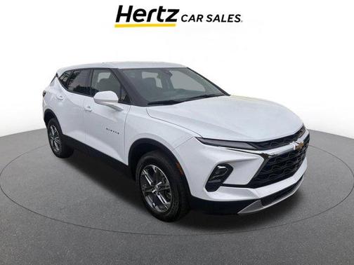 Summit White 2025 Chevrolet Blazer 2LT