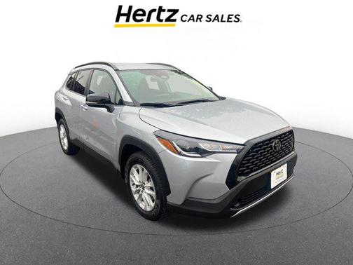 2025 Toyota Corolla Cross LE