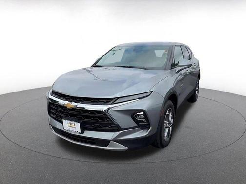 Sterling Gray Metallic 2025 Chevrolet Blazer 2LT