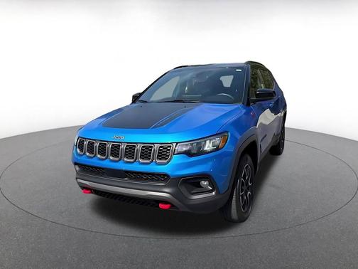 Hydro Blue Pearlcoat 2025 Jeep Compass Trailhawk