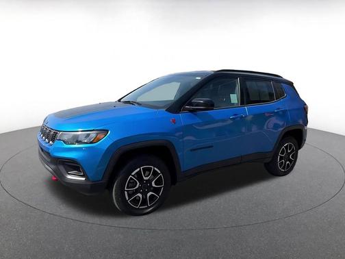 Hydro Blue Pearlcoat 2025 Jeep Compass Trailhawk