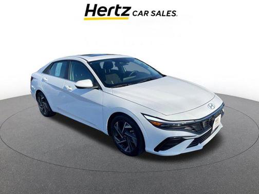 2025 Hyundai ELANTRA SEL