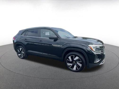 2024 Volkswagen Atlas Cross Sport 2.0T SE w/Technology 4MOTION