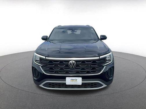 2024 Volkswagen Atlas Cross Sport 2.0T SE w/Technology 4MOTION