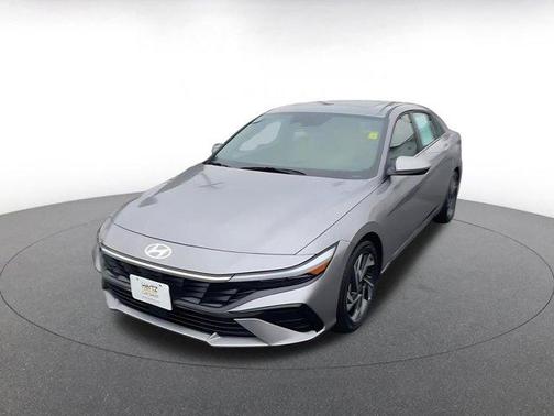 2025 Hyundai ELANTRA HEV Limited