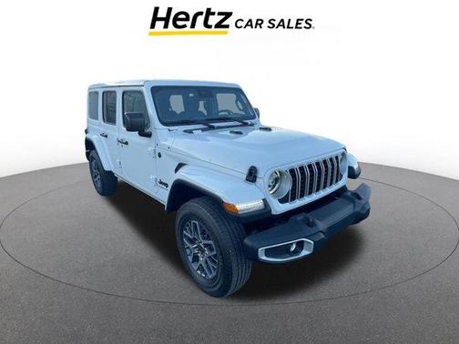 2025 Jeep Wrangler 4-Door Sahara 4x4