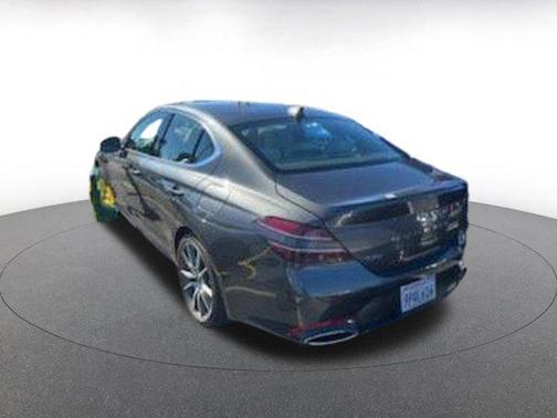 2025 Genesis G70 2.5T RWD