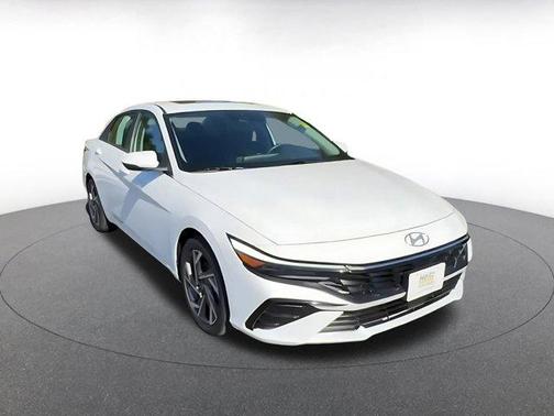 2025 Hyundai ELANTRA HEV Limited