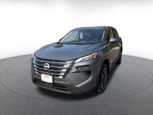 Gun Metallic 2025 Nissan Rogue SV