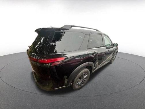 2025 Nissan Pathfinder SV FWD