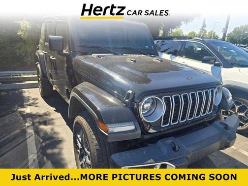 2025 Jeep Wrangler 4-Door Sahara 4x4