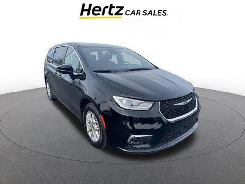 2025 Chrysler Pacifica L