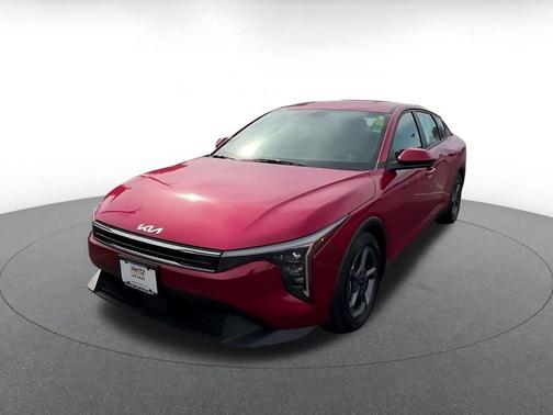 Currant Red 2026 Kia K4 LXS