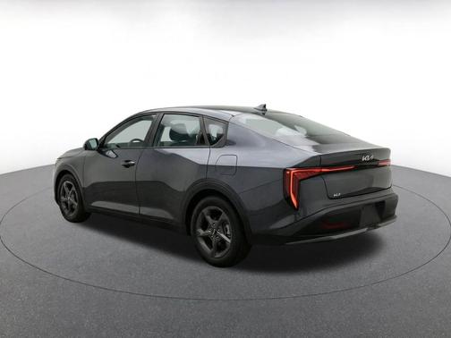 Interstellar Gray 2025 Kia K4 LXS