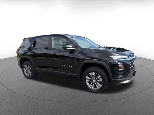 Mosaic Black Metallic 2025 Chevrolet Equinox 1LT