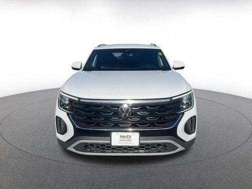 2025 Volkswagen Atlas Cross Sport 2.0T SE w/Technology 4MOTION