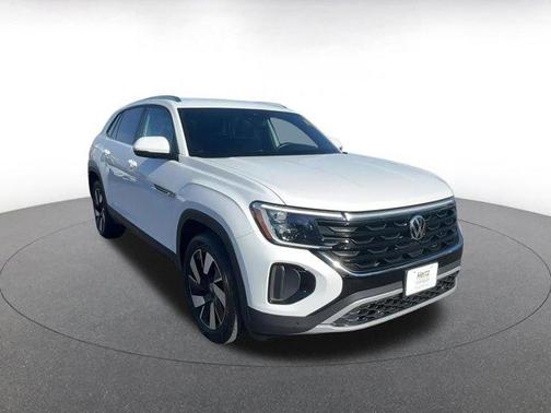 2025 Volkswagen Atlas Cross Sport 2.0T SE w/Technology 4MOTION