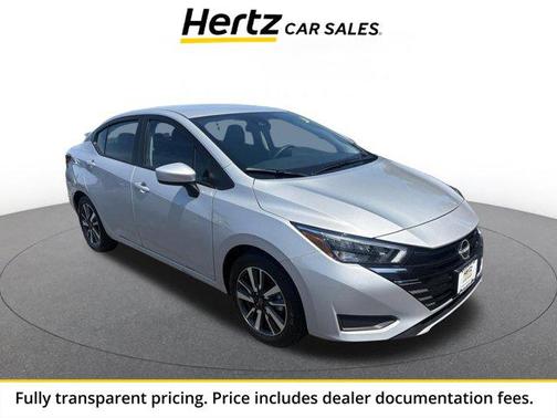 Brilliant Silver Metallic 2025 Nissan Versa 1.6 SV