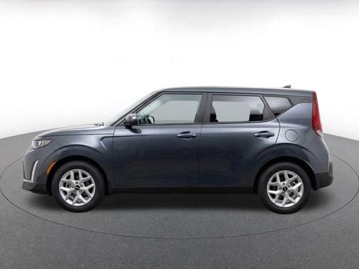 Gravity Gray 2025 Kia Soul LX