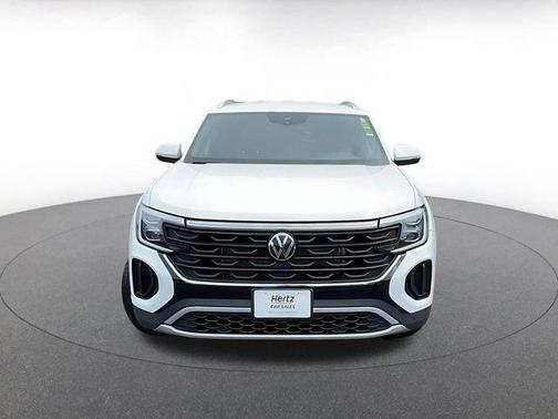 2025 Volkswagen Atlas Cross Sport 2.0T SE w/Technology 4MOTION