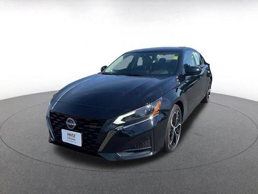 2025 Nissan Altima SR FWD